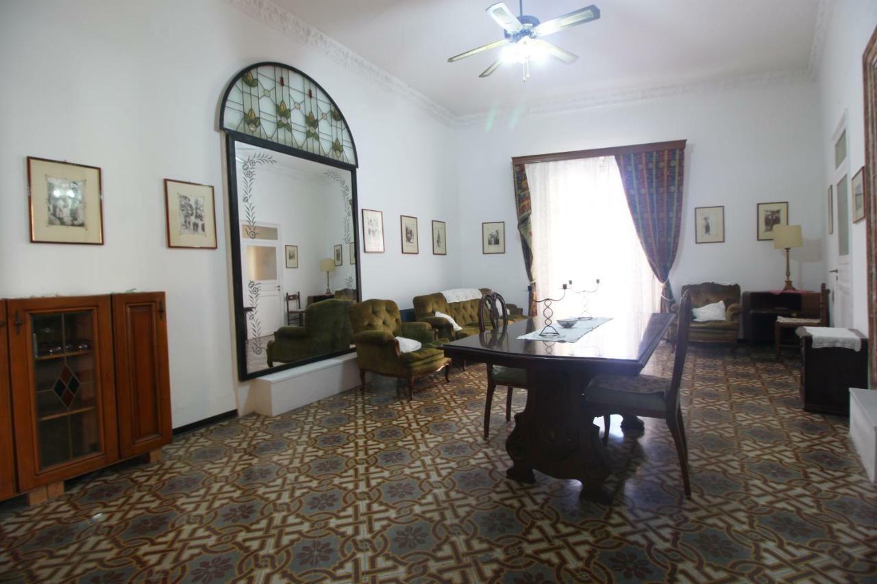 Kaleidos Guest House Palermo Exteriör bild